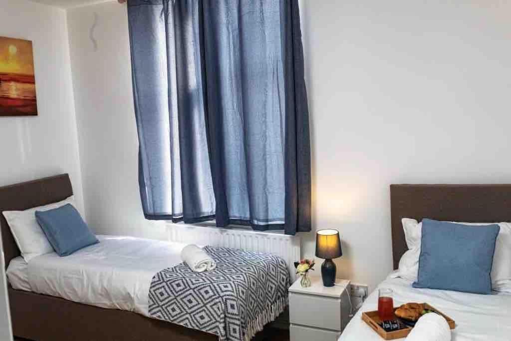 Spacious City Centre 2 Bedroom Apartment - Lt Apartment لايستر المظهر الخارجي الصورة