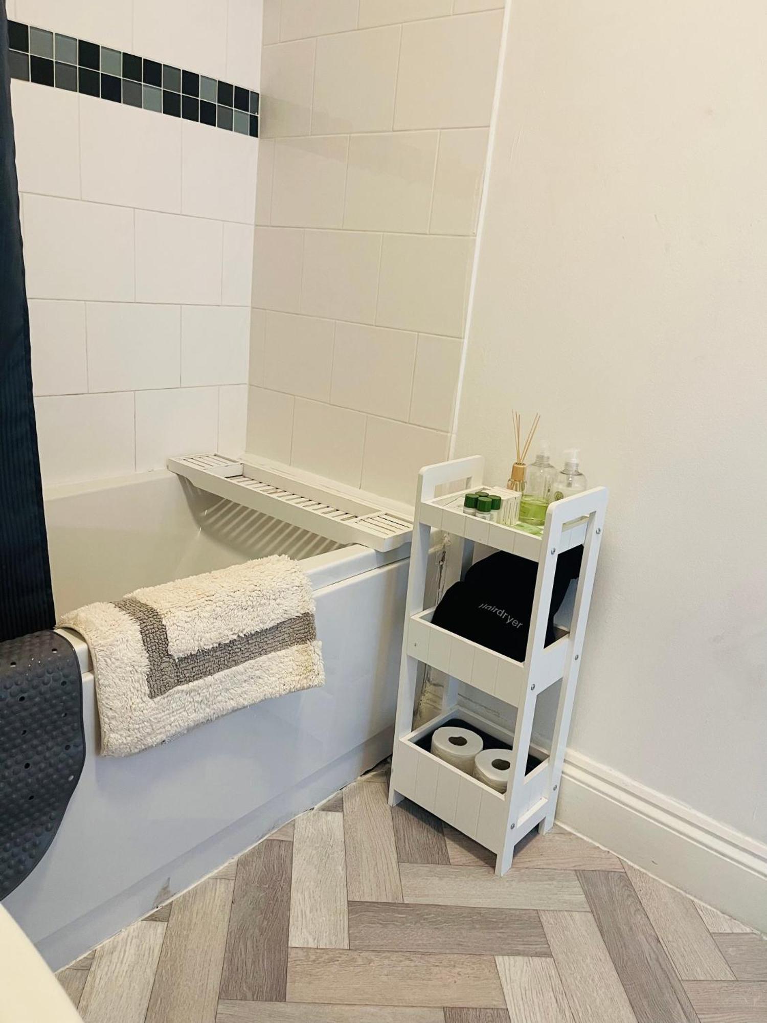 Spacious City Centre 2 Bedroom Apartment - Lt Apartment لايستر المظهر الخارجي الصورة